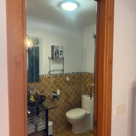 Espacioso Y Luminoso Duplex Con Buhardilla *